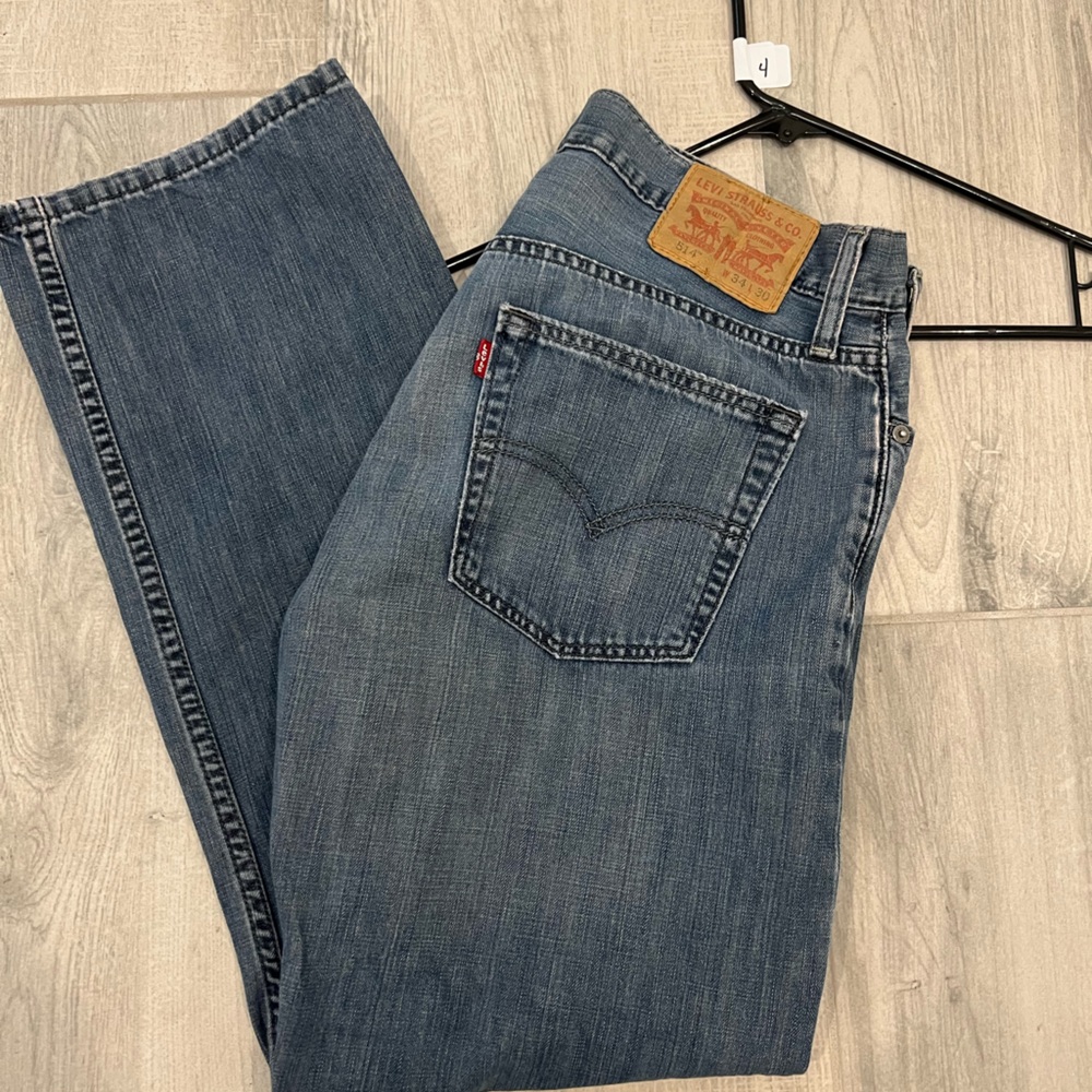 LEVIS Men’s Jeans 514 Slim Straight Medium Wash 34x30